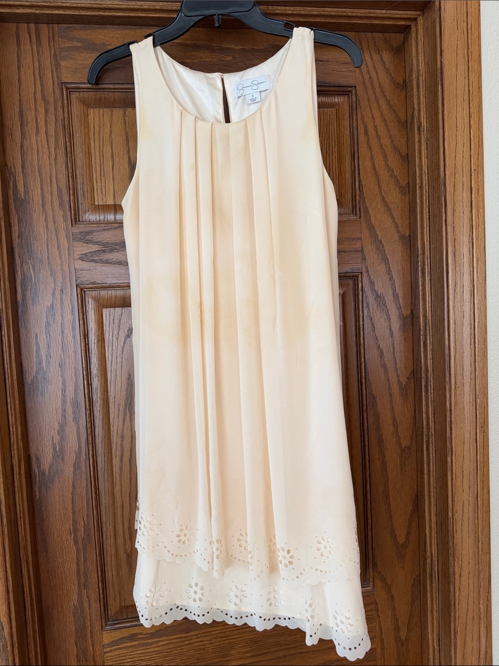 Jessica Simpson Cream Sleeveless Pleated Eyelet Hem Dress